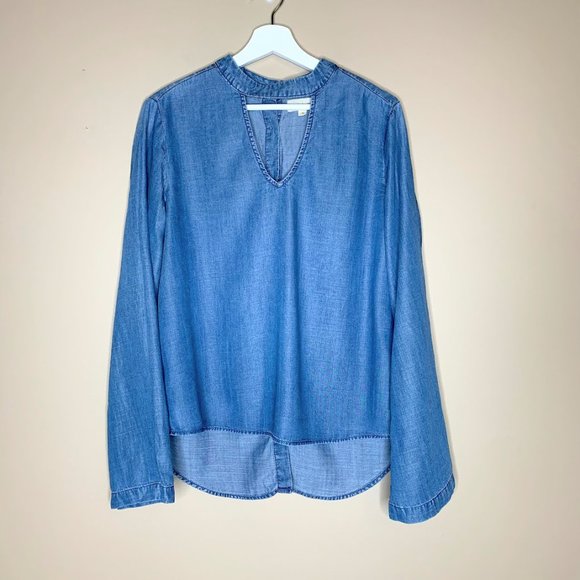 Anthro Cloth & Stone Chambray Button Back Top - M - Picture 2 of 8